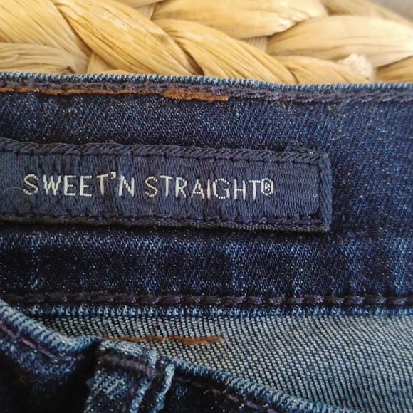 Lucky Brand Jeans.. Size 8/29R - Picture 5 of 5